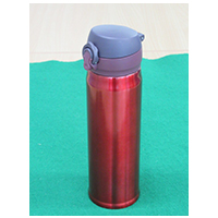 携帯用魔法瓶（意匠権）の写真