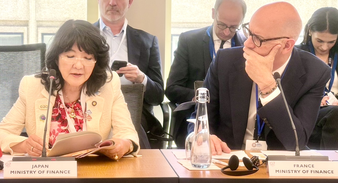 片山大臣発言の様子