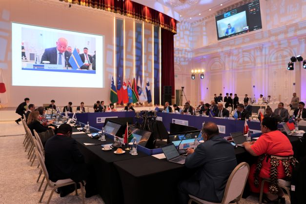meetingpic.jpg