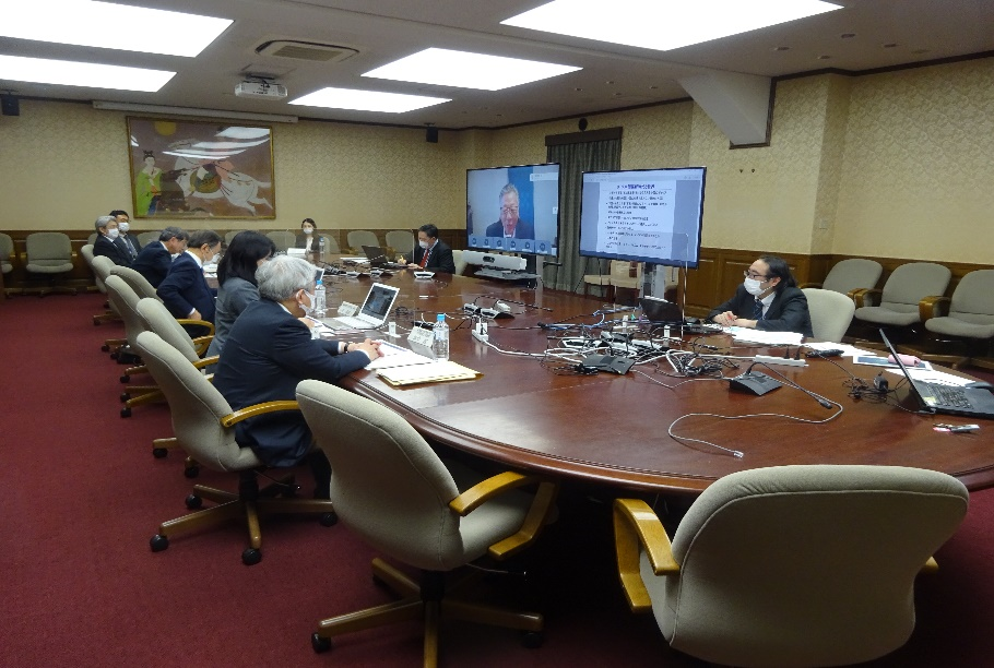 中国の経済、政治に関する調査研究 財務総合政策研究所 中国の経済、政治に関する調査研究 財務総合政策研究所