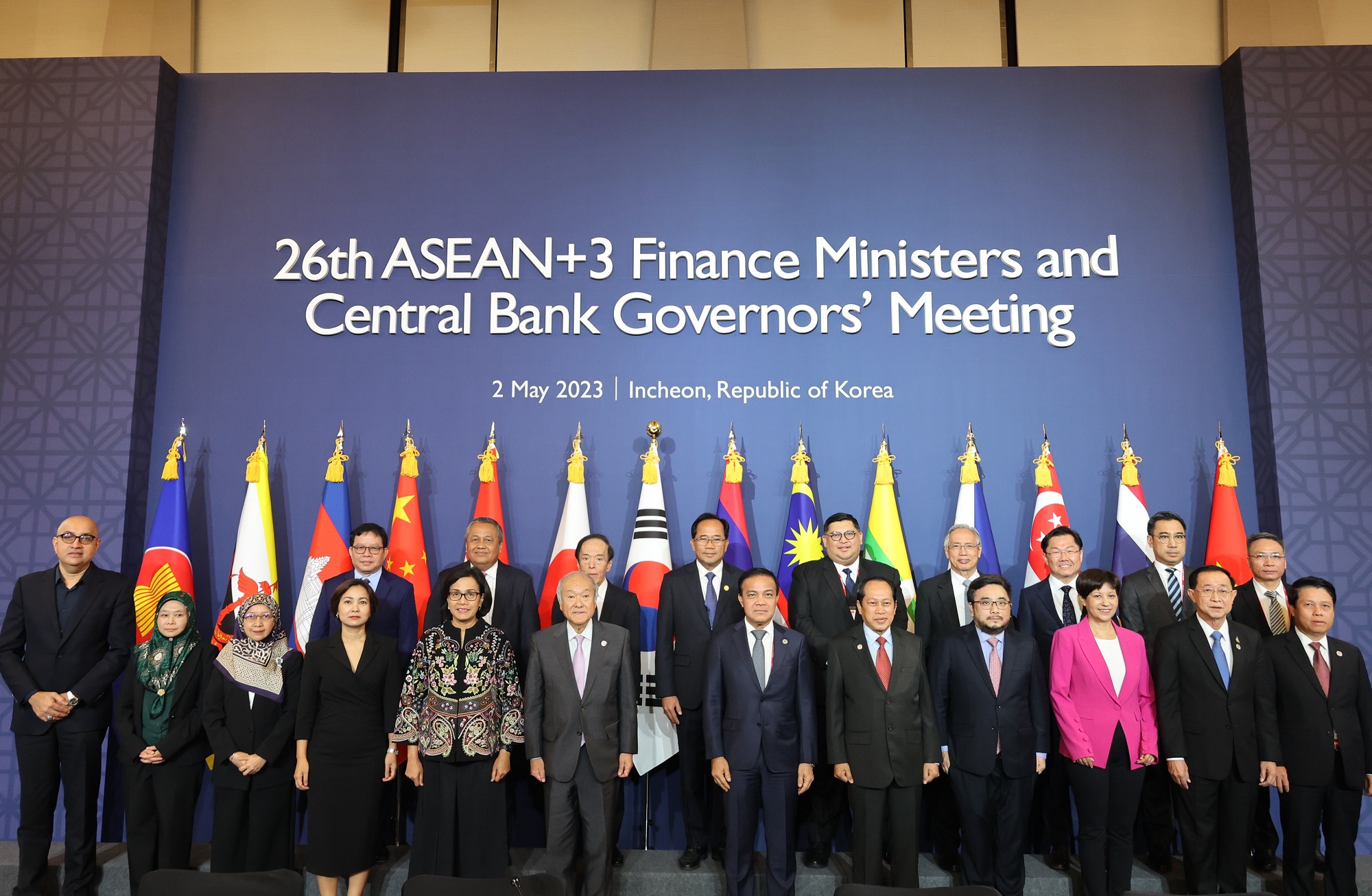 ASEAN-Familyphoto.JPG