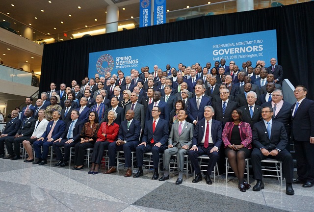 Family photo:37th Meeting of the International Monetary and Financial Committee(IMFC) 