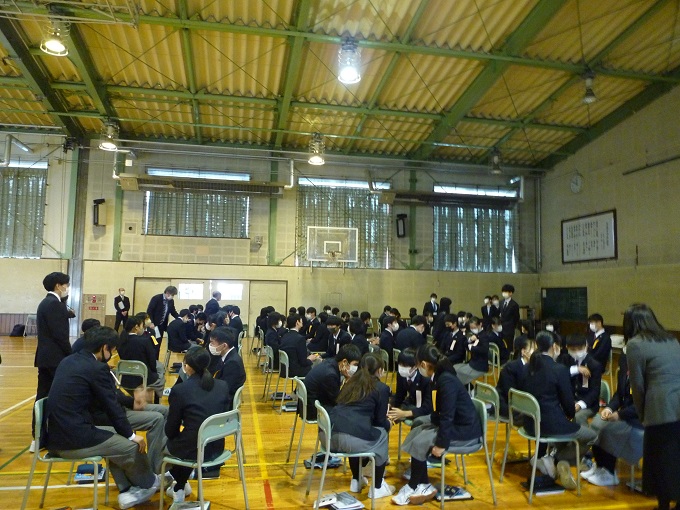 グループワークの様子2（函館市立本通中学校）