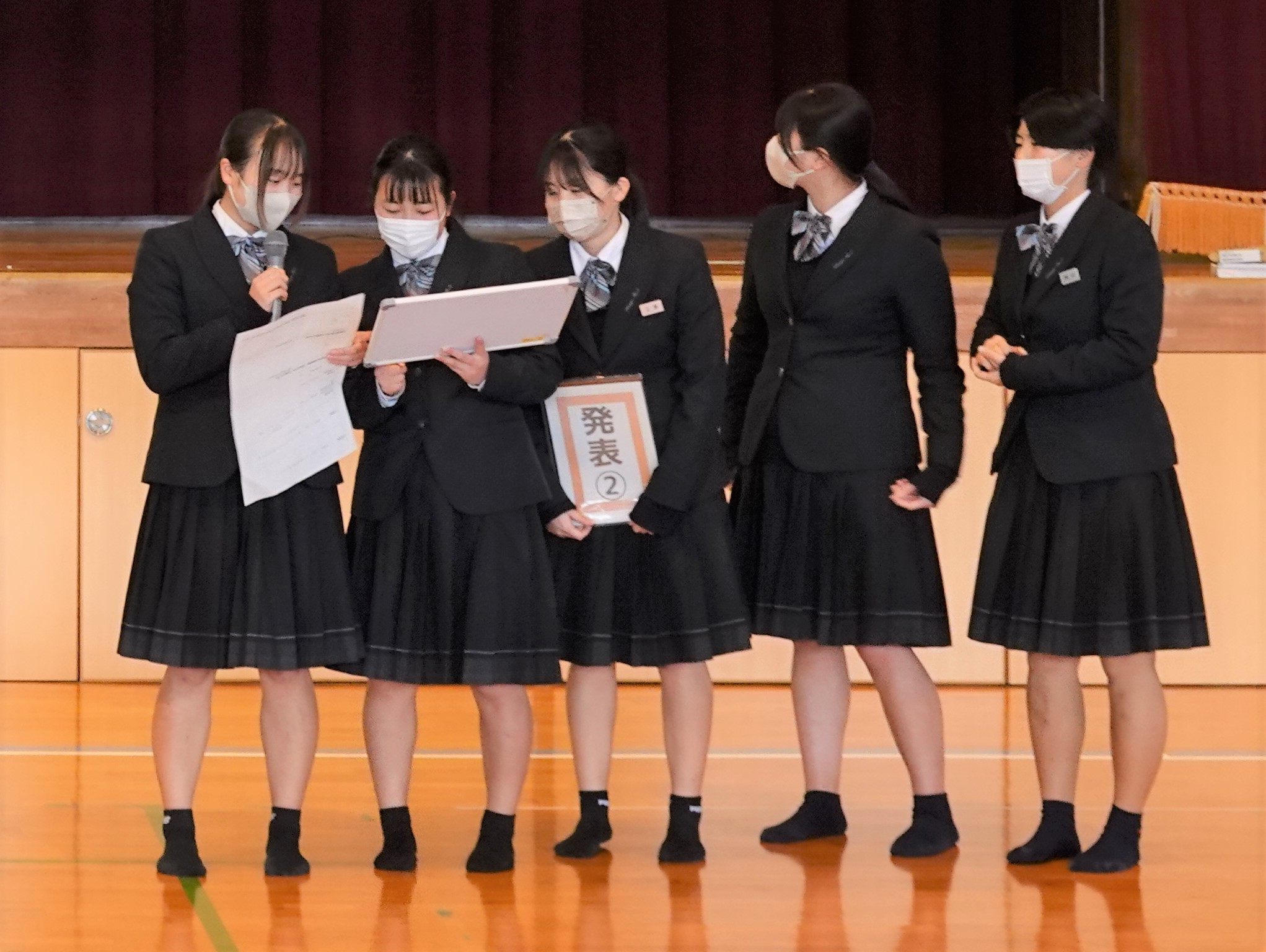 発表の様子（福岡県立光陵高等学校）